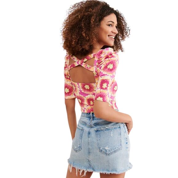 NWT! Free People Give Me More Floral Half Sleeve Crop Top - Size XS - Picture 2 of 9